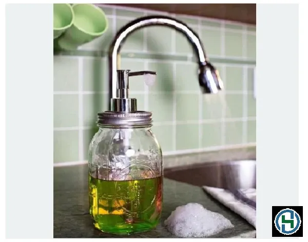 Bảo quản nước rửa chén tự nhiên trong chai thủy tinh giúp duy trì chất lượng
