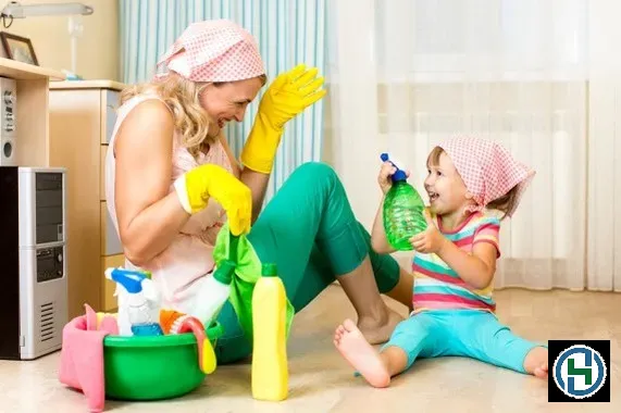 An toàn cho trẻ nhỏ là ưu tiên hàng đầu khi thực hiện vệ sinh nhà cửa