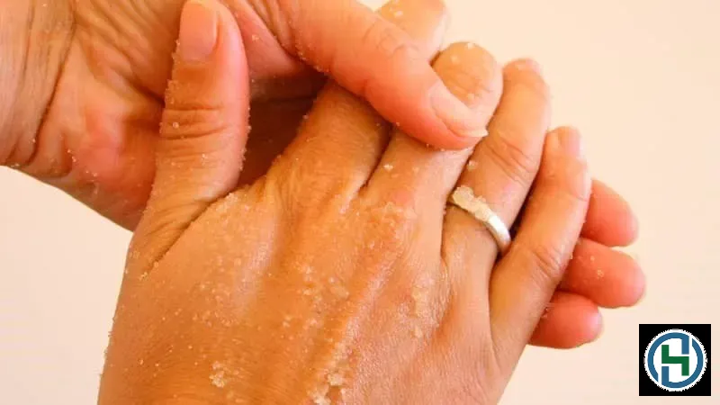 Chăm sóc da tay là bước quan trọng sau khi hoàn tất việc dọn dẹp