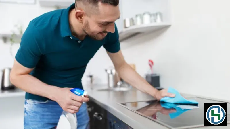 Quy trình vệ sinh đúng cách giúp mặt bếp luôn sáng bóng và không bị trầy xước